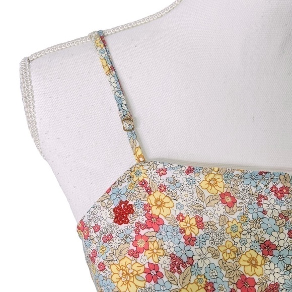 We Are Kindred Tiered Midi Dress White Floral NWT - Picture 10 of 14